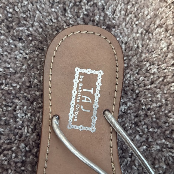 TaJ by Sabrina Crippa t-strap leather sandals - Picture 3 of 4